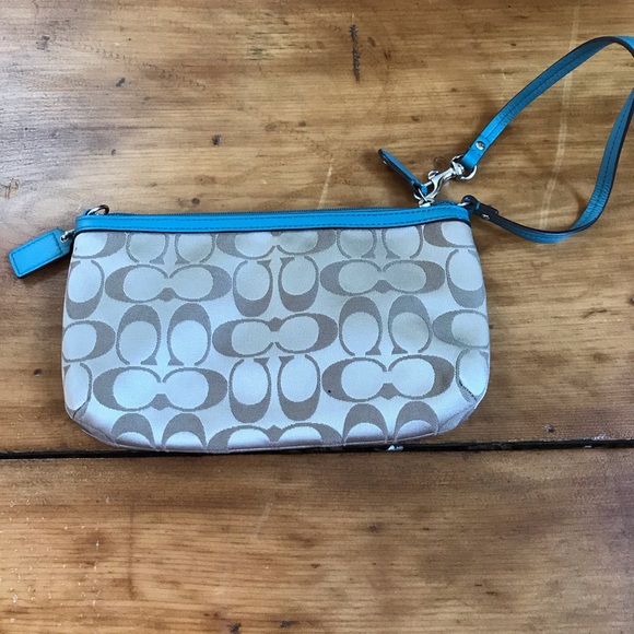 Coach Wristlet with Blue Trim - Picture 3 of 11